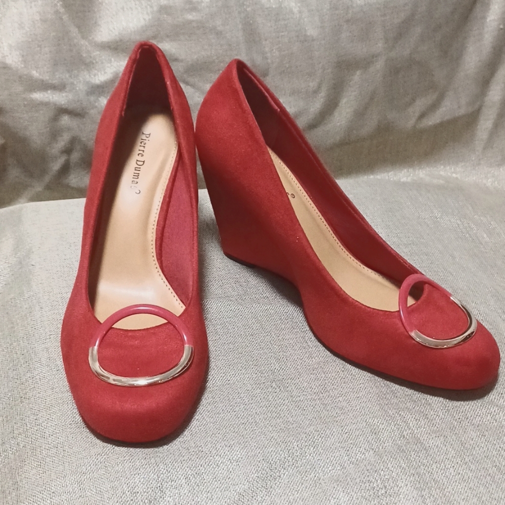 Pierre Dumas suede red wedges